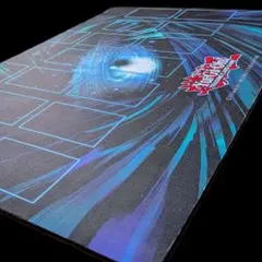 遊戯王 ブラックホール プレイマット 未使用 ラバー製 遊戯王サプライのサムネイル