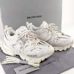 シューズ スニーカー