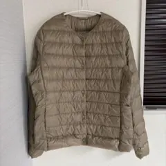 ユニクロ ウルトラライトダウン ベージュLサイズ