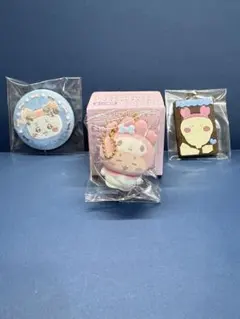 ちいかわ刺繍缶バッジビスケット2 古本屋　サンリオ　フロッキーマスコット　他
