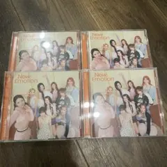 NiziU CD