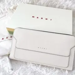 新品】マルニ MARNI 長財布 ラウンドファスナー長財布 白 - メルカリ
