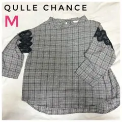 Quelle Chance M ブラックレース付きチェックブラウス 美品のサムネイル