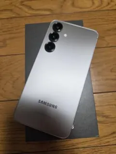 2026年最新】SAMSUNG スマートフォン カラー：シルバー シャドウ