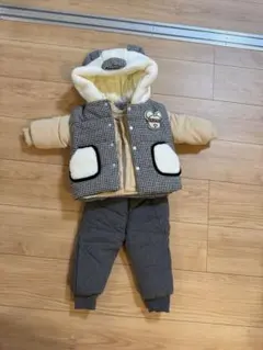 クマ耳フード付きジャケットとパンツセット