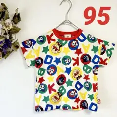 新品　即完売品❣️ アンパンマン　Tシャツ　半袖　男の子　総柄　目立つ　95