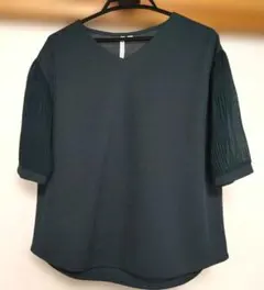 HK WORKS LONDON Vネック プリーツ袖 カットソー Lのサムネイル