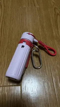 3COINS自撮り棒 三脚 カラビナ付きのサムネイル