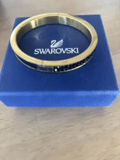 Swarovski ゴールド ブラック バングル M