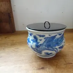 水差し　漆器の蓋付き　乾隆年製　染付　中国 古玩？　花器　壺　古道具