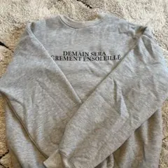 グレー スウェット DEMAIN SERA