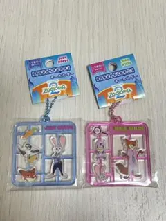 ズートピア2 プラスチックモデル風キーホルダー　ニック ジュディ