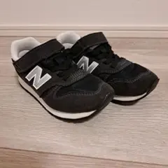 New Balance 373 キッズスニーカー ブラック/ホワイト17.5cm