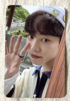 Item thumbnail for item 246f9263-8cae-4a9b-9d4e-087f177745e1