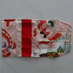 蝶と花模様の着物リメイクブックカバー　四六判サイズ