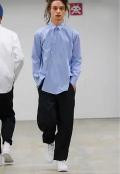 【土日限定値下】コムデギャルソンオムプリュス 捻れ コート ホワイトショック コム デ ギャルソン・オム プリュス」は“白の力”を追い求める