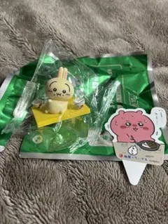 【非売品】ちいかわ×松屋コラボグッズ　うさぎ フィギュア ピック付き
