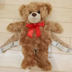 リボン付きくまのぬいぐるみリュック