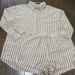SHEIN セットアップ ルームウェア Sのサムネイル