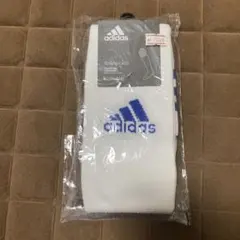adidas ホワイトソックス ロゴ入り