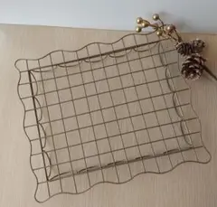 Item thumbnail for item 024e92c5-2c28-465f-8651-682400bfefe4