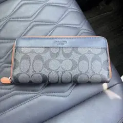 【限定価格】coach コーチ　ラウンドジップ　財布