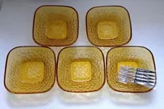 Item thumbnail for item 438295f8-971e-40d1-8e58-c96c7a1f9c05