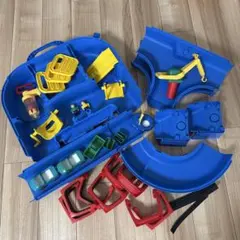 Item thumbnail for item e152e83e-360d-4900-bd0a-7a77dd4f5a08