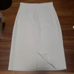 62 最終値下げESPRITMUR 白 タイトスカート 11号