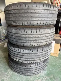 ブリヂストン　トランザ T005 245/60R17 タイヤ