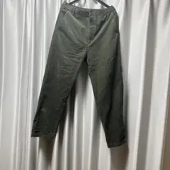 コーデュロイパンツ　グリーン　カーキ