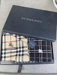 格安　早い者勝ち　BURBERRY バーバリー　ノバチェック　ハンカチ２枚セット