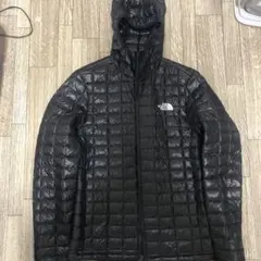 ほぼ未使用　THE NORTH FACE 軽量ダウンジャケット　M