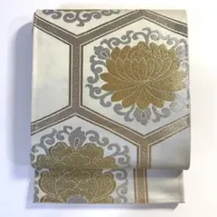 5k2470 袋帯　絹　唐織　亀甲　金色　銀色　花柄　和装　着物