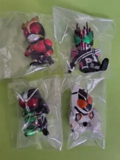 まちぼうけ　『仮面ライダー』　その２　全４種　クウガ　Ｗ　他