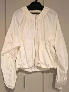 【新品タグ付き】Apart by ギャザーブルゾン