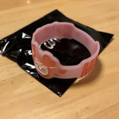 TWICE THIS IS FOR 蓄光ランダムラバーバンド モモ