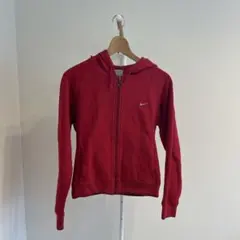 Nike レッド フルジップ パーカー