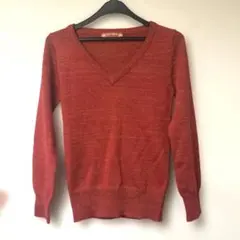 Vネック長袖ニットセーター