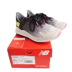 Item thumbnail for item a16aa819-4c07-4e44-b343-cc2fd3060861