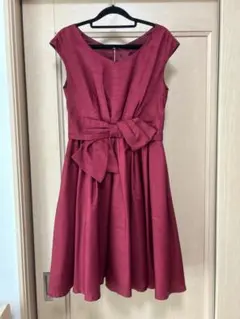 【apres jour】Aラインドレス ウエストリボン　フォーマル　ワインレッド