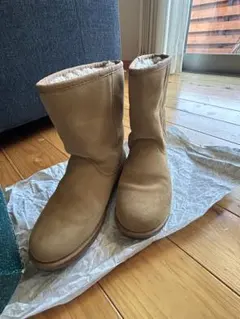 emu ベージュ ショートムートンブーツ　23cm