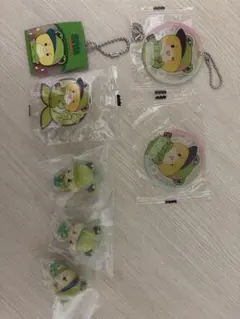 カラフルピーチ　　からぴち　　シヴァさん　　マカロン立体キーホルダー　　42個 カラフルピーチ からぴち シヴァさん マカロン立体キーホルダー 12個