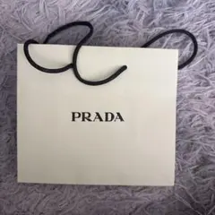 PRADA ショップ袋 ショッパーのサムネイル