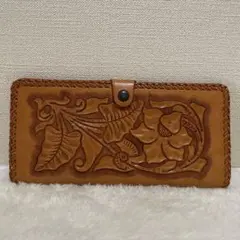 美品⭐︎財布 長財布 レザー 花柄 カービング ブラウン