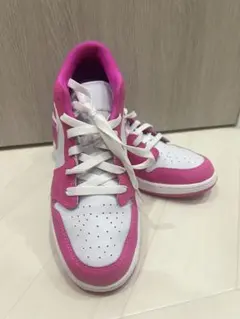 エア ジョーダン 1 LOW ファイヤーピンク　約24.5cm