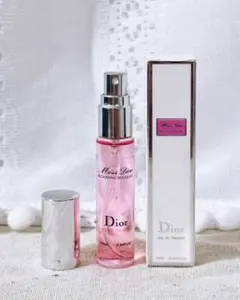 ミス ディオール ブルーミング ブーケ MISS DIOR 10mL yvv