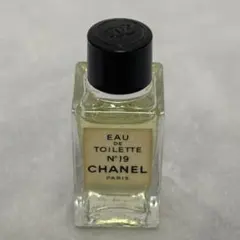 シャネル　N°19 オードゥ トワレット　サンプル