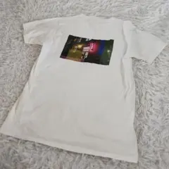 kbf ケービーエフ Tシャツ M フルーツオブザルーム 半袖 ホワイトのサムネイル