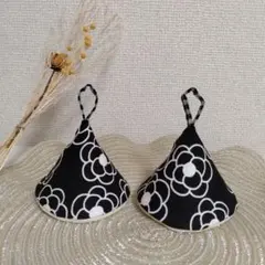 黒セット　三角鍋つかみのサムネイル